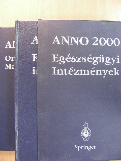 Arnold Csaba - Anno 2000. Egészségügyi intézmények/Anno 2000. Orvostudomány Magyarországon [antikvár]