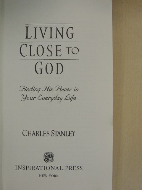 Charles Stanley - Living close to God [antikvár]
