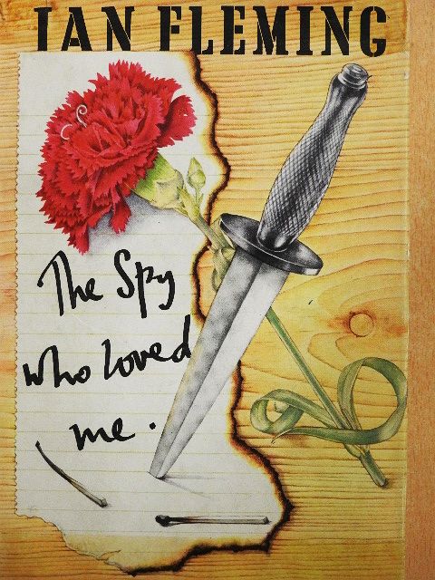 Ian Fleming - The Spy Who Loved Me [antikvár]