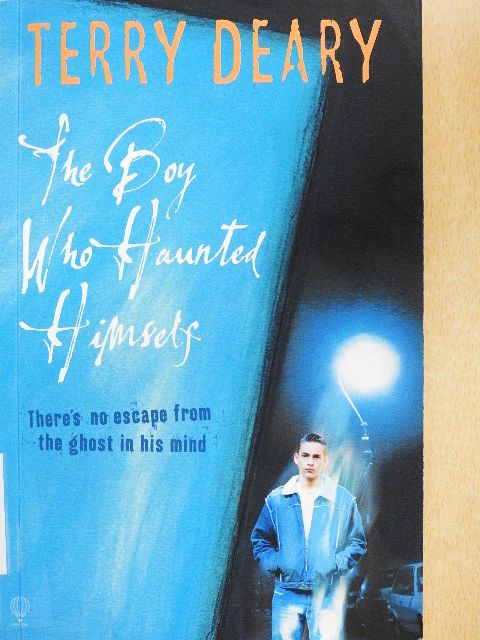 Terry Deary - The Boy Who Haunted Himself [antikvár]