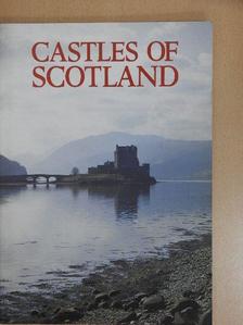 David Cook - Castles of Scotland [antikvár]