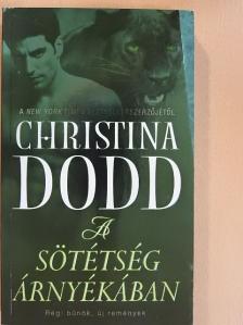 Christina Dodd - A sötétség árnyékában [antikvár]