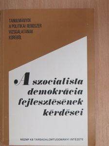Berényi Sándor - A szocialista demokrácia fejlesztésének kérdései [antikvár]