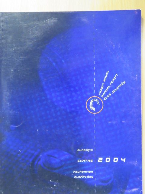 Gábor Kolumbán - Éves jelentés 2004 [antikvár]