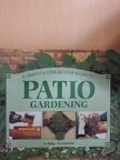 Sue Phillips - A Creative Step-by-Step Guide to Patio Gardening [antikvár]