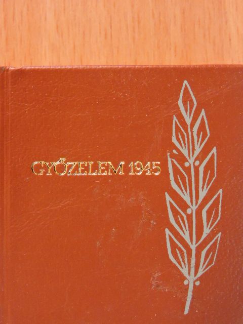 A. Tvardovszkij - Győzelem 1945 (minikönyv) (számozott) [antikvár]
