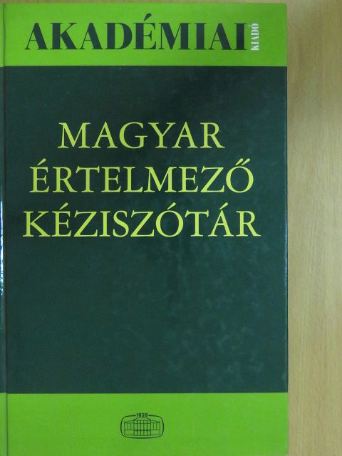 Magyar értelmező kéziszótár [antikvár]