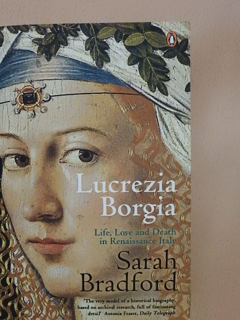 Sarah Bradford - Lucrezia Borgia [antikvár]