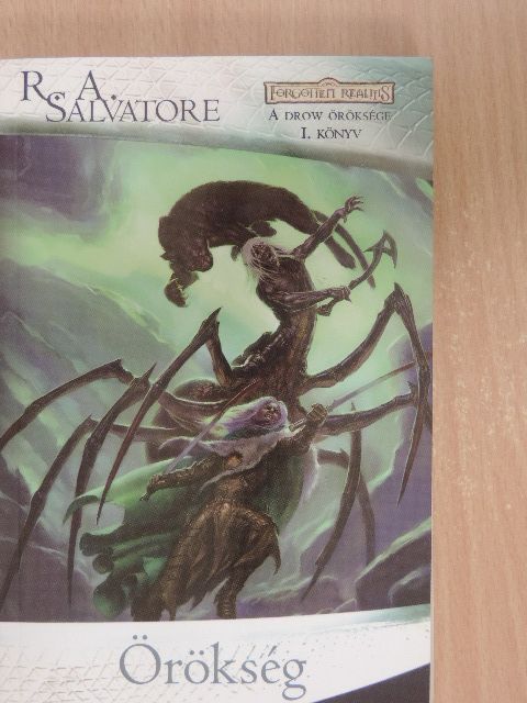 R. A. Salvatore - Örökség [antikvár]