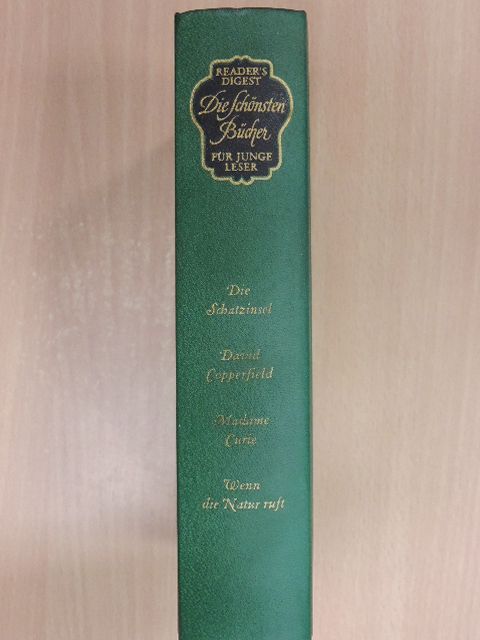 Charles Dickens - Die Schatzinsel/David Copperfield/Madame Curie/Wenn die Natur ruft [antikvár]