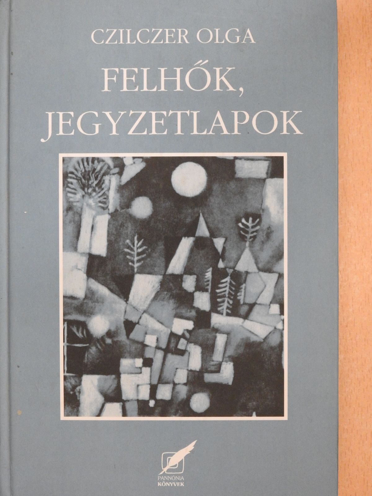 Czilczer Olga - Felhők, jegyzetlapok (dedikált példány) [antikvár]