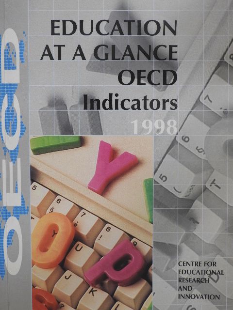 Education at a Glance OECD Indicators 1998 [antikvár]