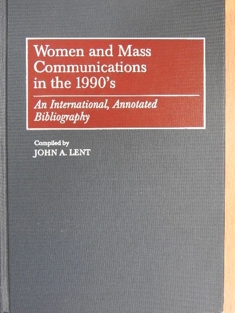 Women and Mass Communications in the 1990's [antikvár]