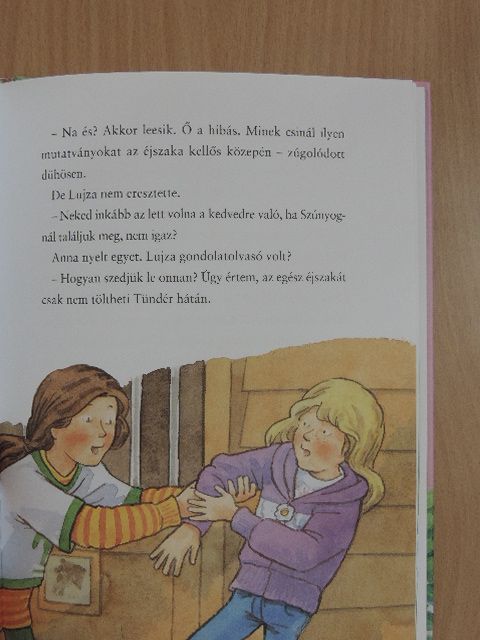 Sarah Bosse - Fel a fejjel, Anna! [antikvár]