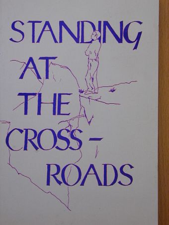 Standing at the crossroads [antikvár]