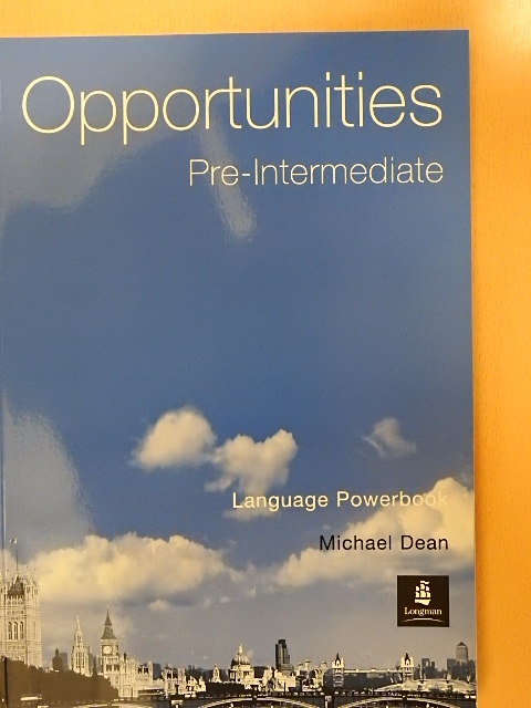 Anna Sikorzynska - Opportunities - Pre-intermediate - Language Powerbook [antikvár]