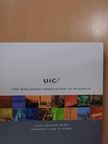 André Lewin - UIC - The worldwide association of railways (dedikált példány) [antikvár]