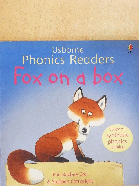 Phil Roxbee Cox - Fox on a box [antikvár]