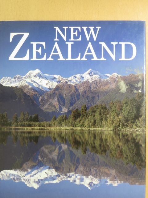 Colin Monteath - New Zealand [antikvár]