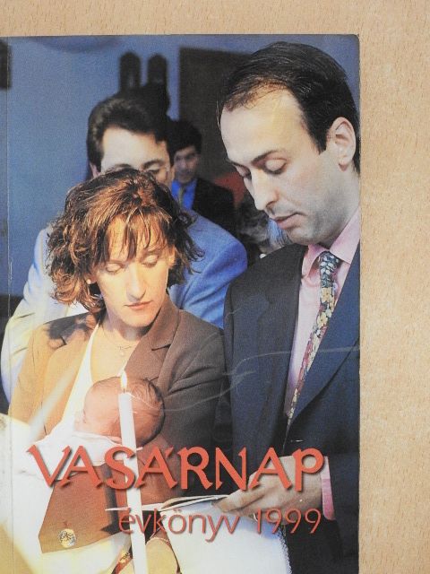 Bereczki Silvia - Vasárnap Évkönyv 1999 [antikvár]