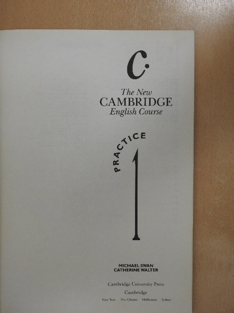 Catherine Walter - The New Cambridge English Course - Practice 1 [antikvár]