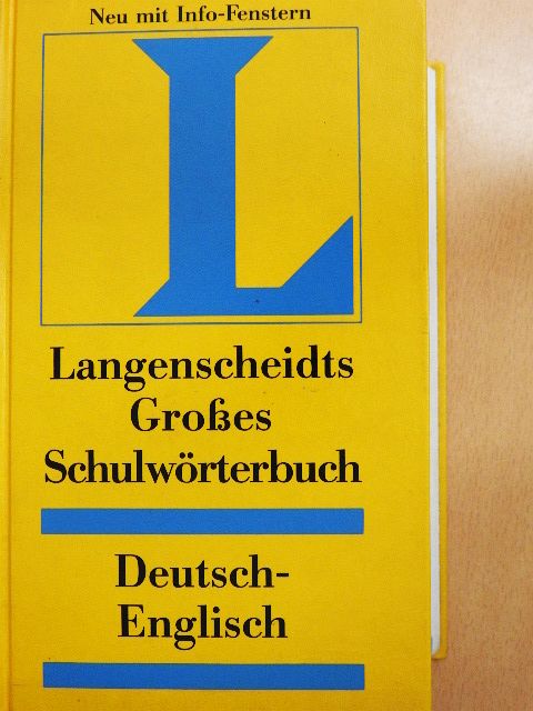 Sonia Brough - Langenscheidts Großes Schulwörterbuch [antikvár]