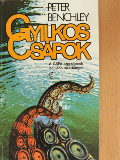Peter Benchley - Gyilkos csápok [antikvár]