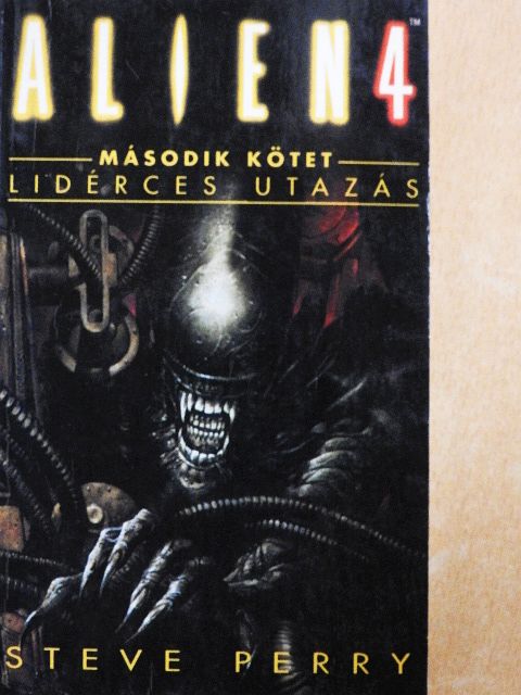 Steve Perry - Lidérces utazás [antikvár]