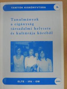 Balázs Gusztáv - Tanulmányok a cigányság társadalmi helyzete és kultúrája köréből [antikvár]