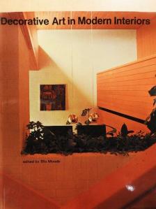 Decorative Art in Modern Interiors [antikvár]
