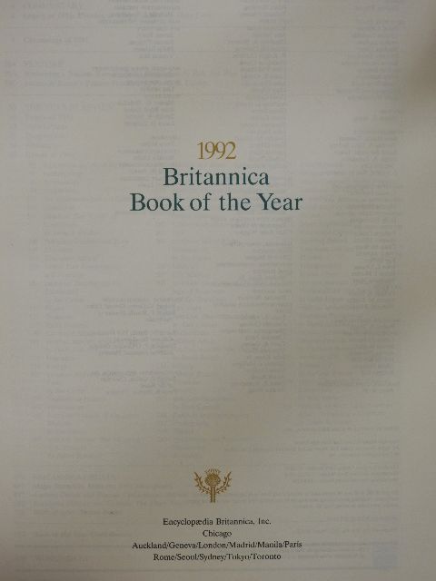 Britannica Book of the Year 1992 [antikvár]