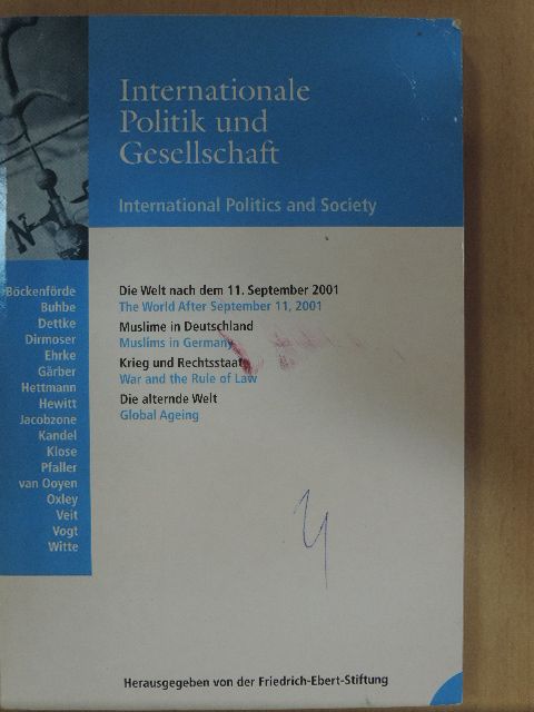 Achim Vogt - Internationale Politik und Gesellschaft 1/2002 [antikvár]