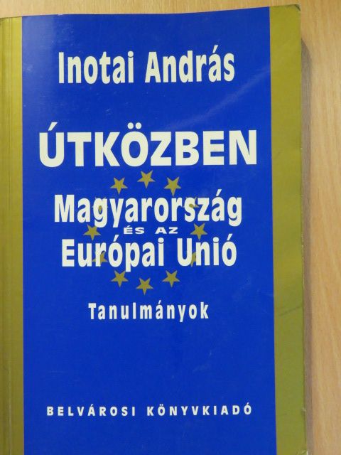 Inotai András - Útközben (dedikált példány) [antikvár]