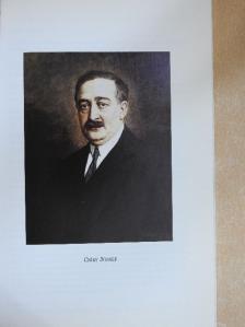 Dr. Kapronczay Károly - Adatok a magyarörmény orvosok és gyógyszerészek történetéhez [antikvár]