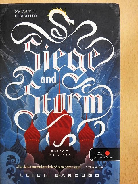 Leigh Bardugo - Ostrom és vihar [antikvár]