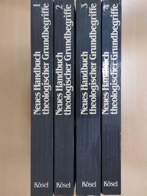 Bernhard Lang - Neues Handbuch theologischer Grundbegriffe 1-4. [antikvár]