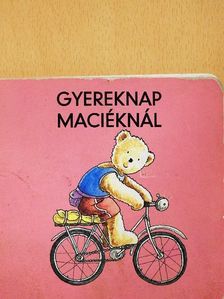 Gyárfás Endre - Gyereknap maciéknál [antikvár]