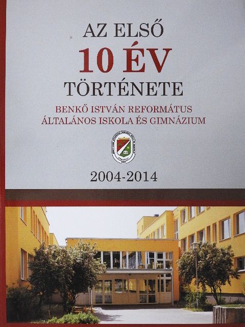 Molnár Andrea - Az első 10 év története [antikvár]