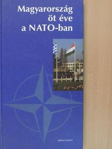 Almási Ferenc - Magyarország öt éve a NATO-ban [antikvár]