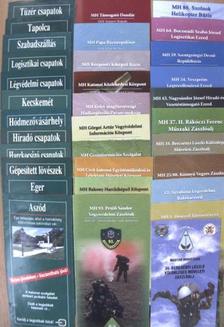 A Magyar Honvédség toborzóanyagának szórólapjai (vegyes számok) (33 db) [antikvár]