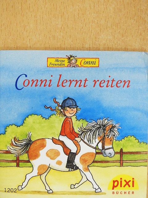Liane Schneider - Conni lernt reiten [antikvár]
