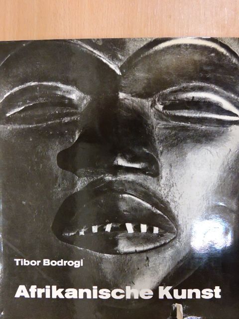 Bodrogi Tibor - Afrikanische Kunst [antikvár]