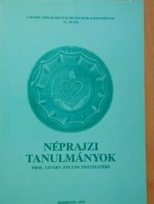 P. Szalay Emőke - Néprajzi tanulmányok [antikvár]