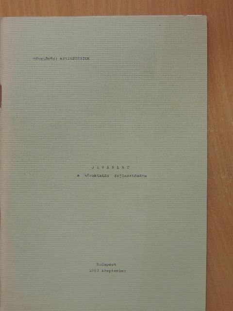 Javaslat a közoktatás fejlesztésére [antikvár]
