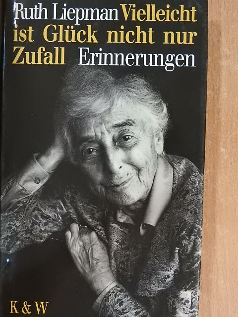 Ruth Liepman - Vielleicht ist Glück nicht nur Zufall [antikvár]