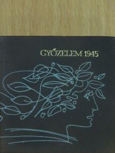 A. Tvardovszkij - Győzelem 1945 (minikönyv) [antikvár]