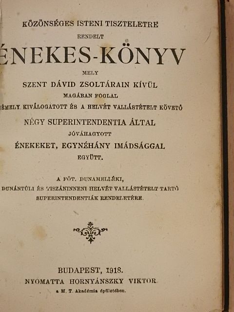 Közönséges isteni tiszteletre rendelt Énekes-könyv [antikvár]