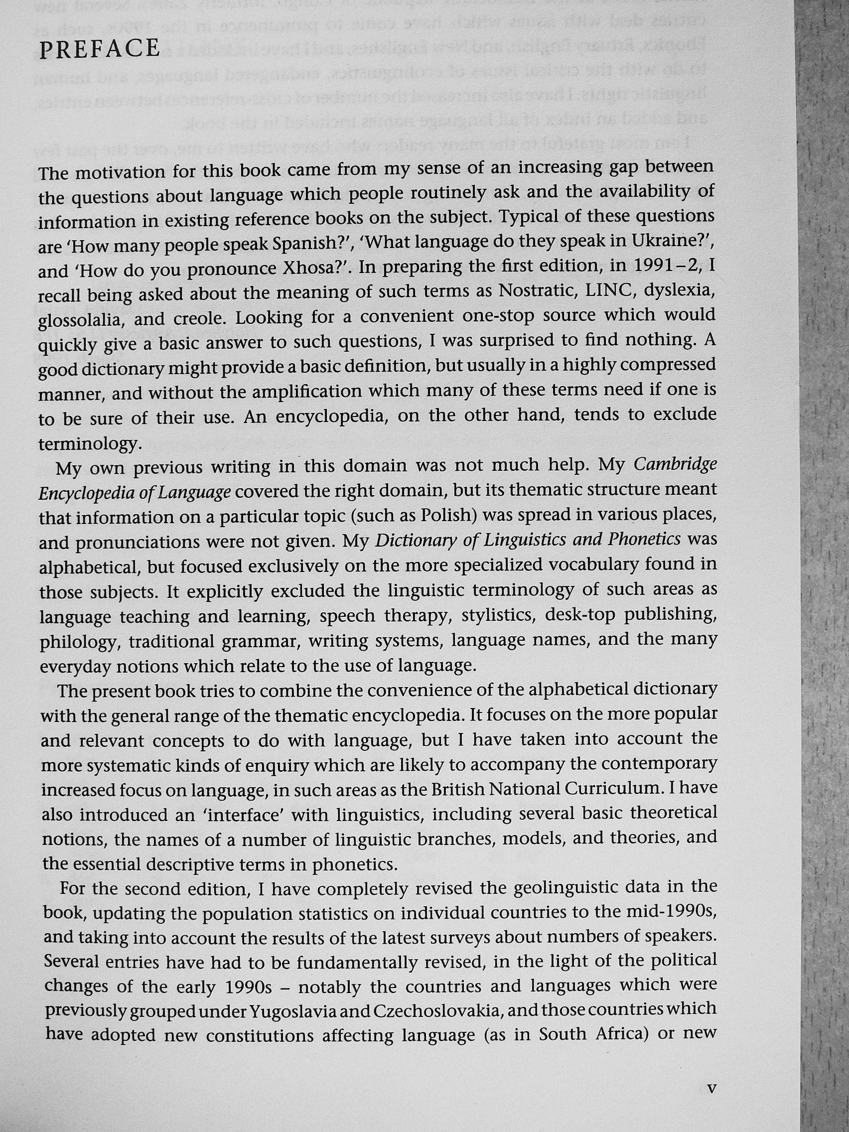 David Crystal - The Penguin Dictionary of Language [antikvár]