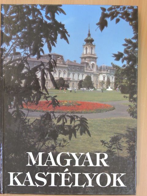 Magyar kastélyok [antikvár]