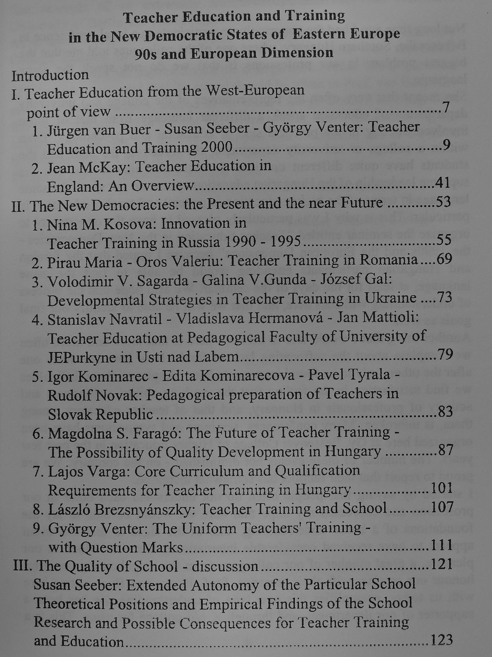 Igor Kominarec - Teacher Education and Training in the new Democratic States of Eastern Europe [antikvár]